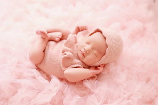 济宁宝宝几个月可以抬头 济宁宝宝几个月可以抬头